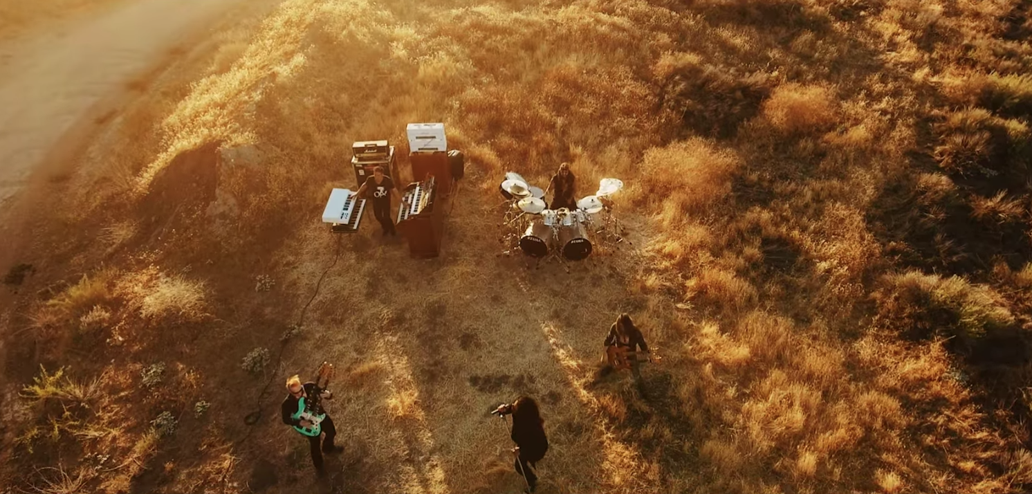 Sons of Apollo announce full N.America/EU tour dates; new video for “Alive” released0 (0)